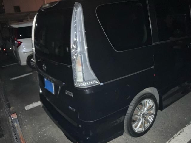 Mazda Bongo rear view