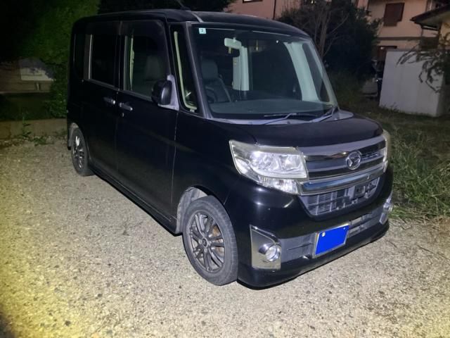 Mazda Bongo front view