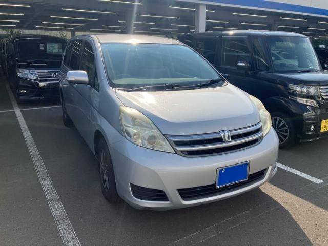 Mazda Bongo front view