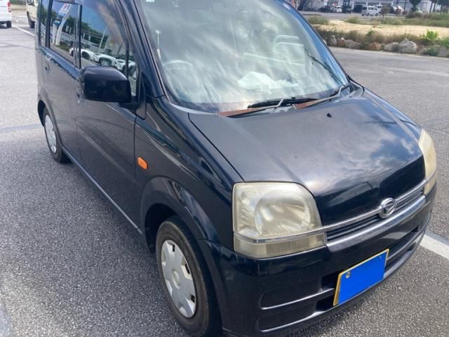 Mazda Bongo front view