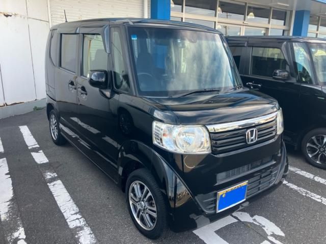 Mazda Bongo front view