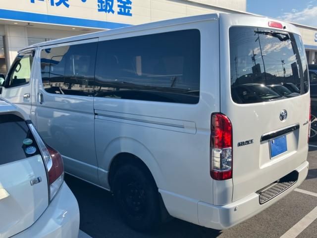 Mazda Bongo rear view