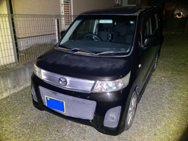 Mazda Bongo front view