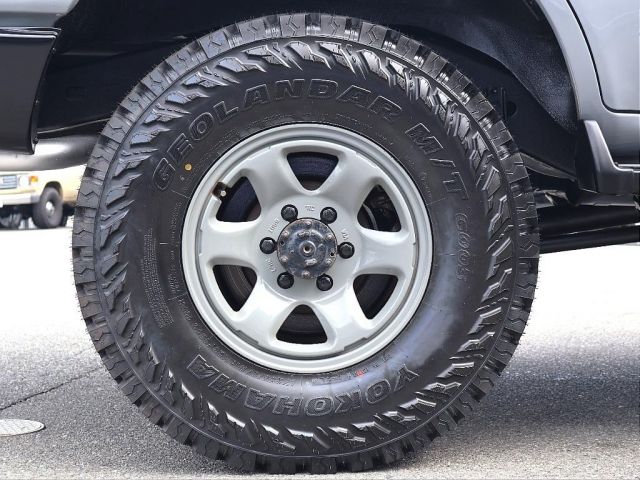Mazda Bongo rear view