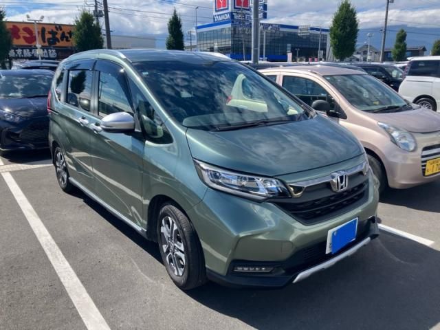 Mazda Bongo front view