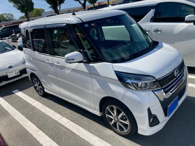 Mazda Bongo rear view