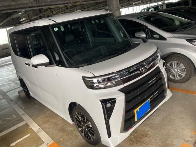 Mazda Bongo front view