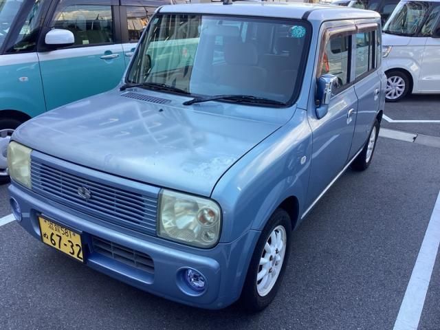 Mazda Bongo rear view