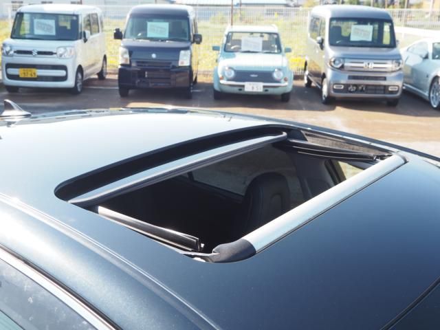 Mazda Bongo rear view