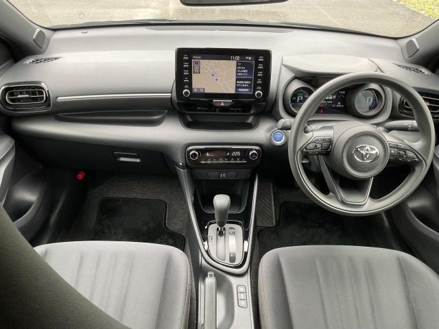 Mazda Bongo front view