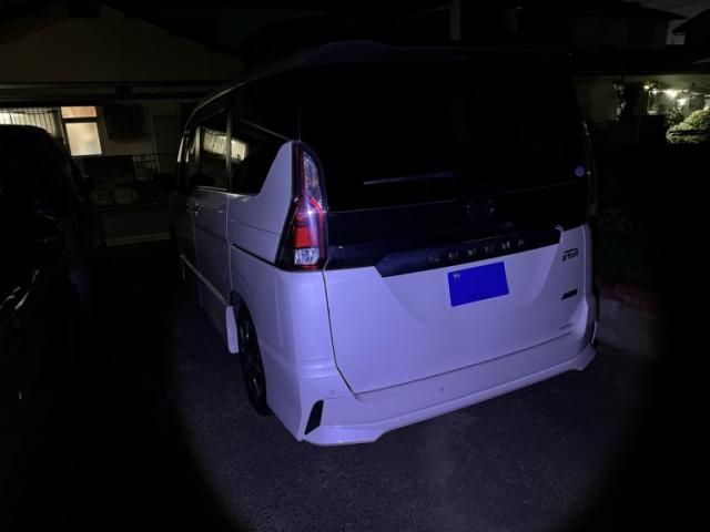 Mazda Bongo rear view