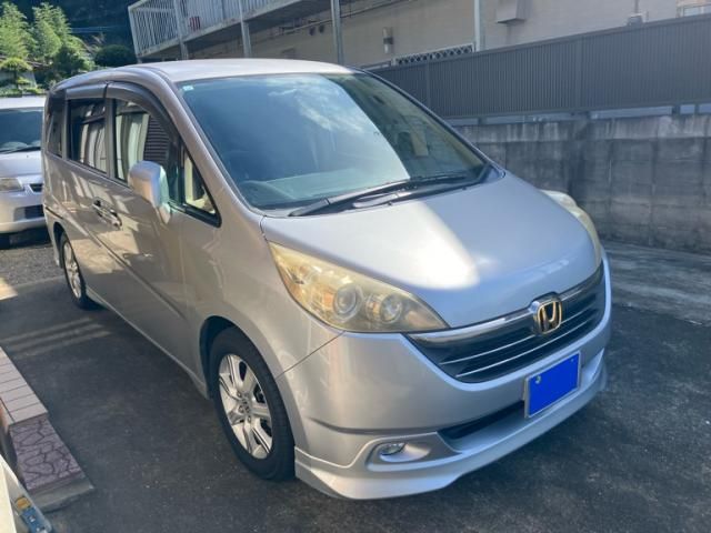 Mazda Bongo front view