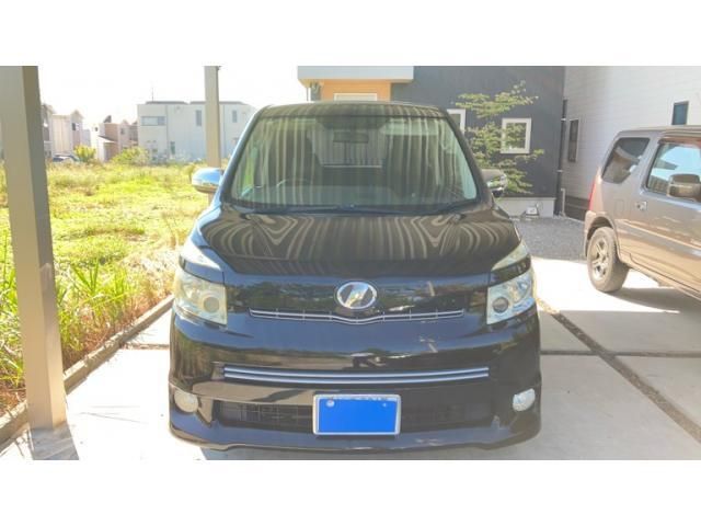 Mazda Bongo front view