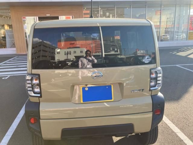 Mazda Bongo front view
