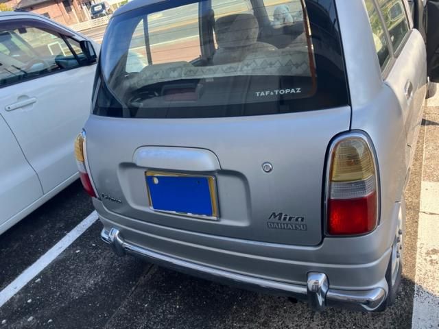 Mazda Bongo front view