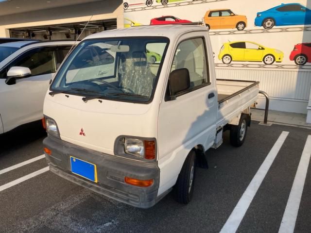 2011 Mazda Bongo Van