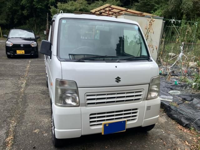 Mazda Bongo front view