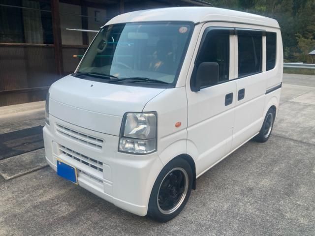 Mazda Bongo rear view