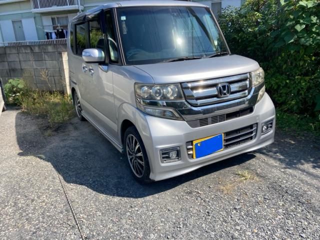 Mazda Bongo rear view