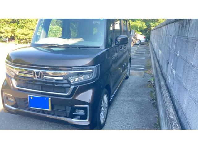 Mazda Bongo rear view
