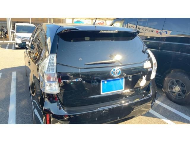 Mazda Bongo rear view