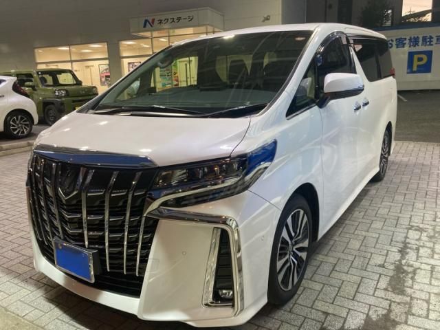 Mazda Bongo front view