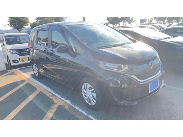 Mazda Bongo front view