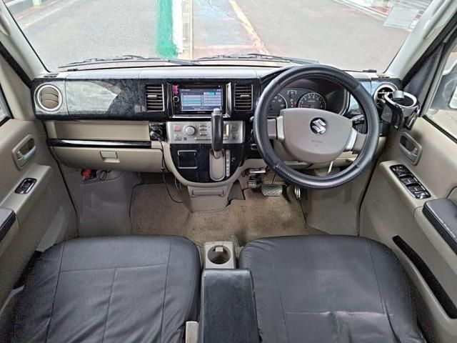 Mazda Bongo rear view