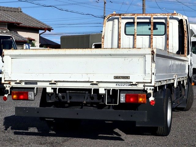 Mazda Bongo rear view