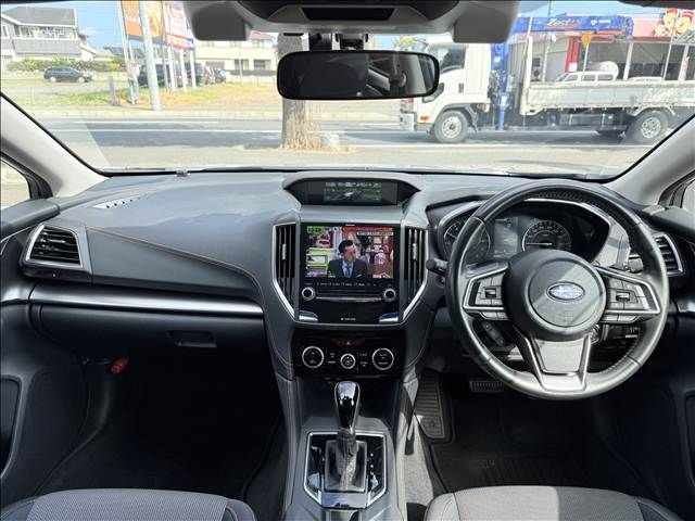 Mazda Bongo front view