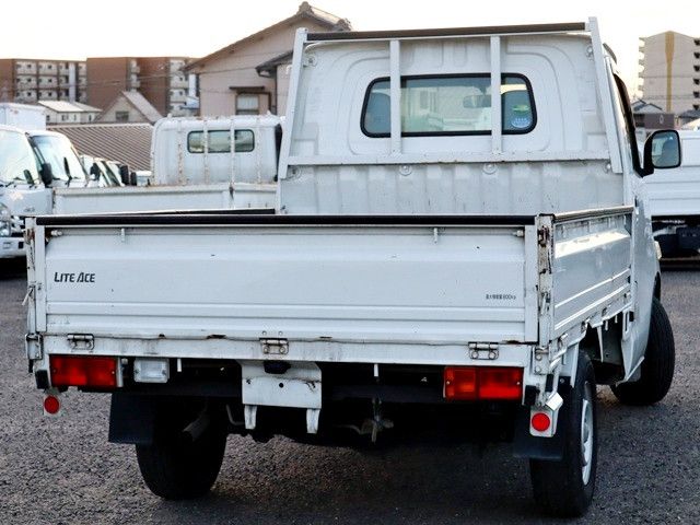 Mazda Bongo rear view